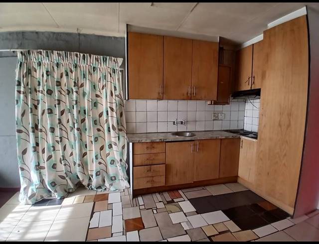5 BEDROOM HOUSE FOR SALE IN BRAKPAN CENTRAL